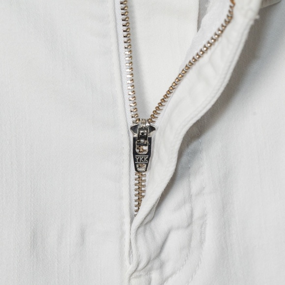 NWOT: J.Crew Women's 9" Billie Demi Boot Crop Jean in White Wash; Size 28 - Picture 6 of 16